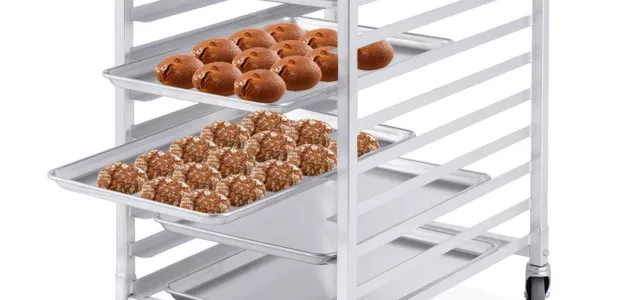  What is the purpose of a bakers rack?